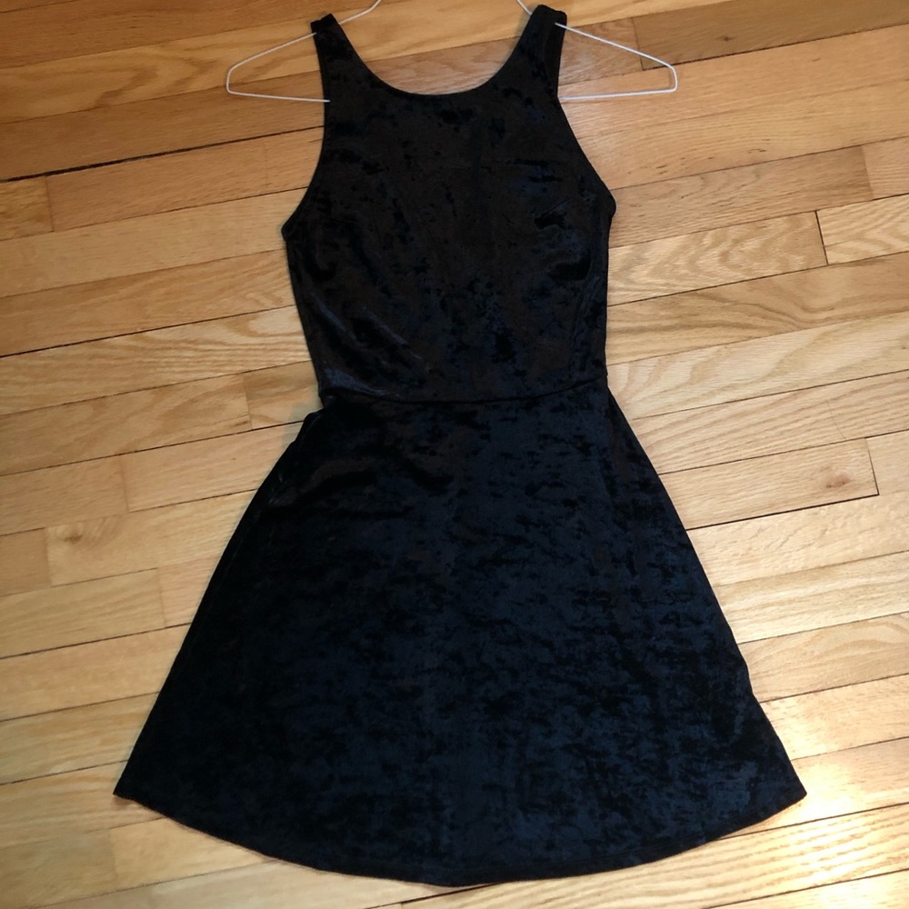 Black velvet dress